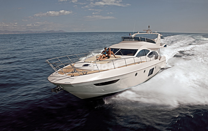 Azimut 70