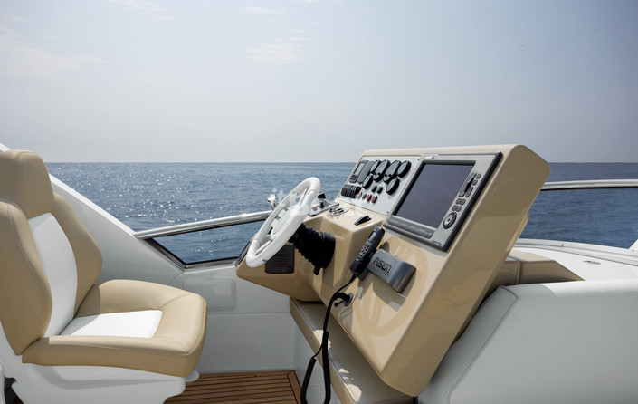 Azimut 64