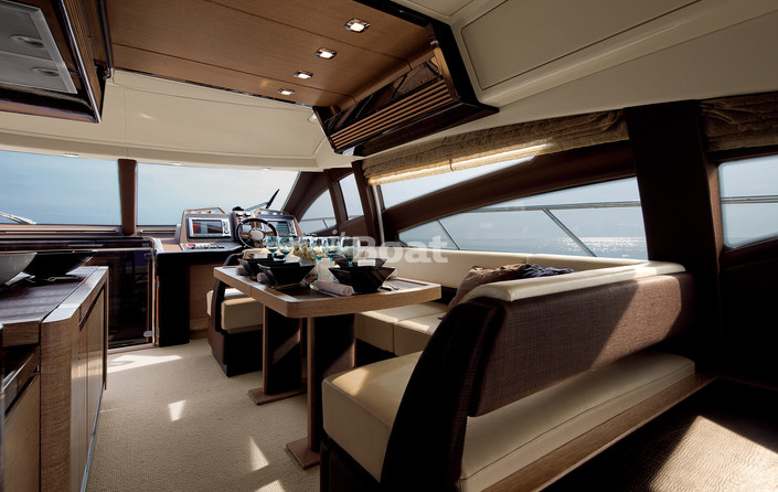 Azimut 64