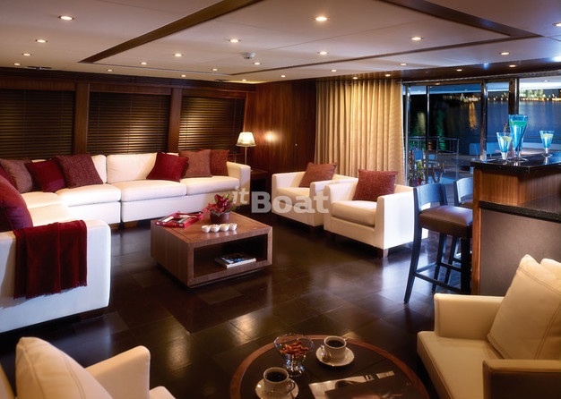 Sunseeker 37M Yacht