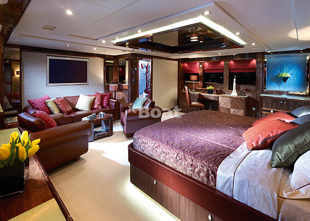 Sunseeker 37M Yacht