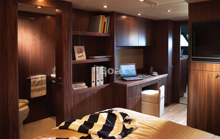 Sunseeker 37M Yacht