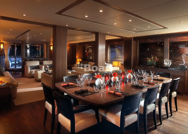 Sunseeker 37M Yacht