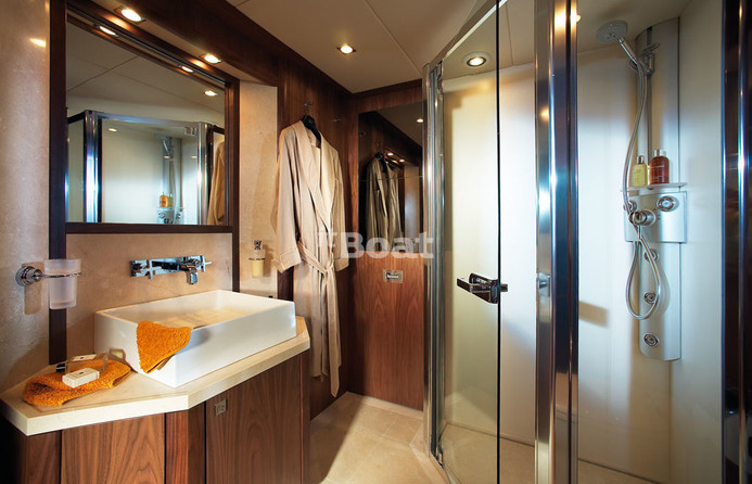 Sunseeker 37M Yacht