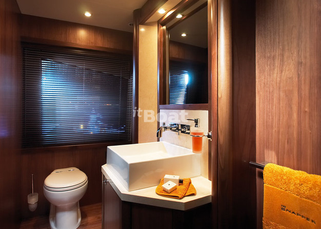 Sunseeker 37M Yacht