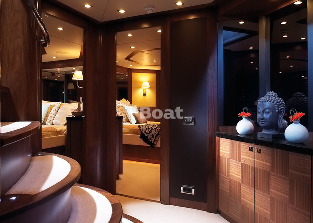 Sunseeker 37M Yacht