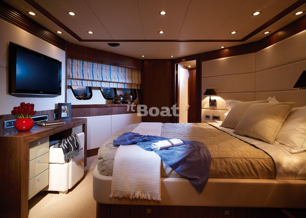Sunseeker 34M Yacht