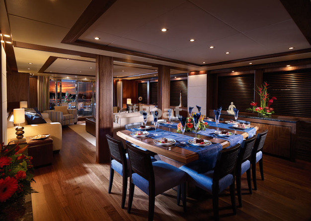 Sunseeker 34M Yacht