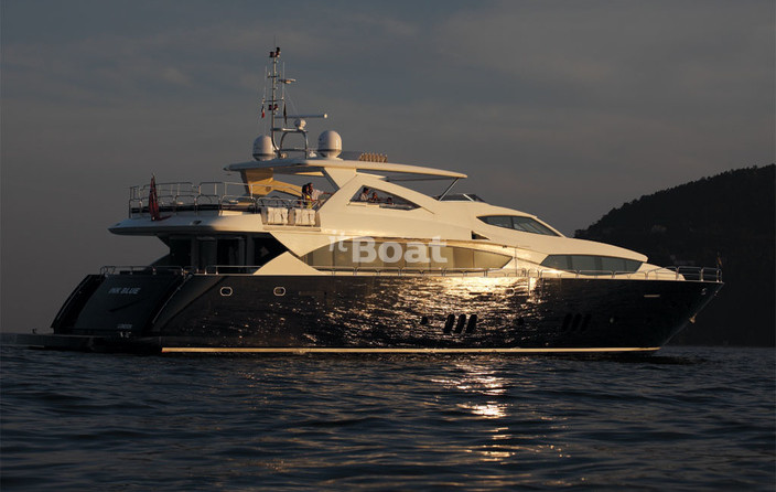 Sunseeker 34M Yacht