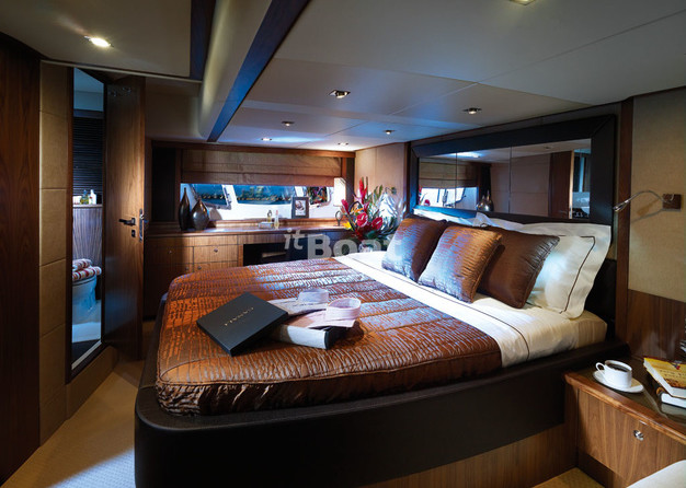 Sunseeker 60 Manhattan