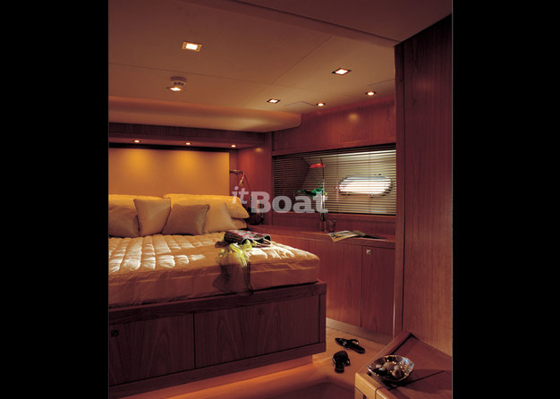 Sunseeker 108 Predator