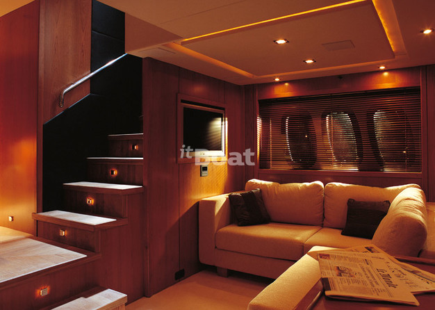 Sunseeker 108 Predator