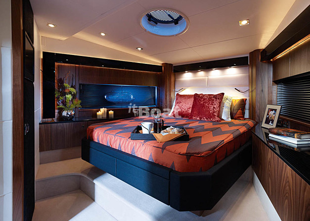 Sunseeker 64 Predator