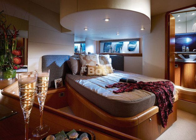 Sunseeker 52 Predator