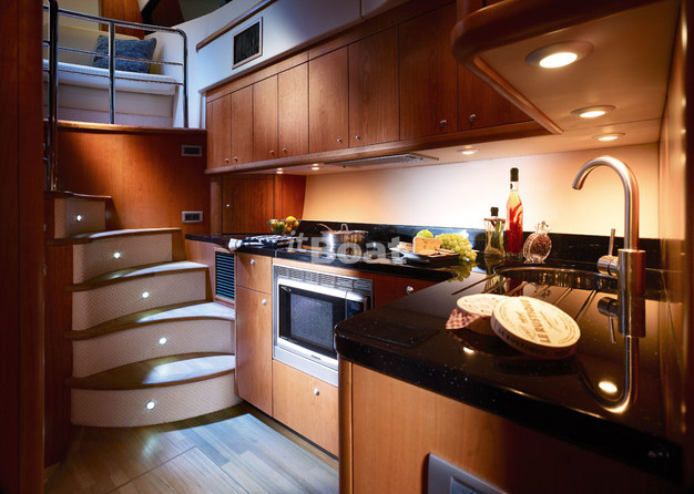 Sunseeker 52 Predator