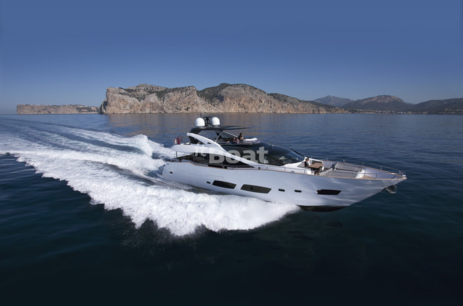 Sunseeker 28M Yacht