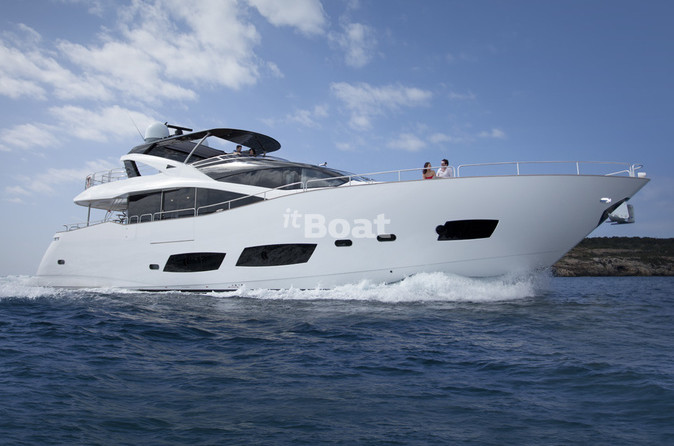 Sunseeker 28M Yacht