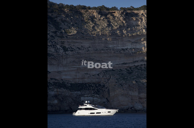 Sunseeker 28M Yacht