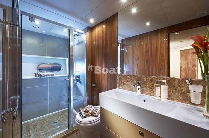Sunseeker 28M Yacht