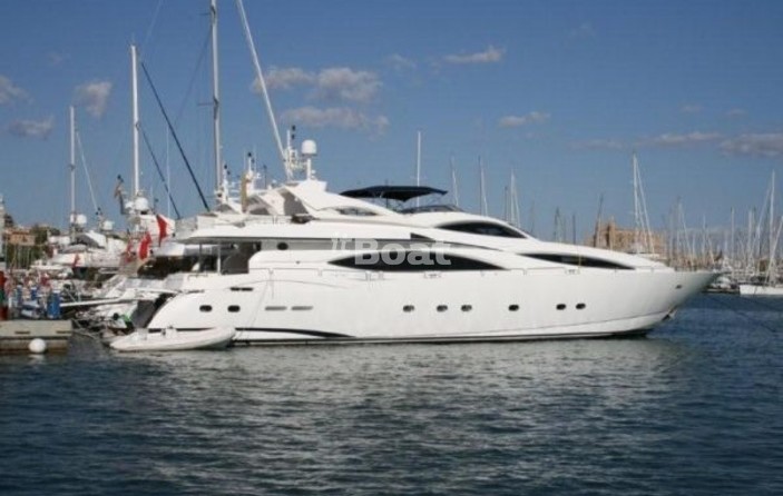 Sunseeker 105 Yacht