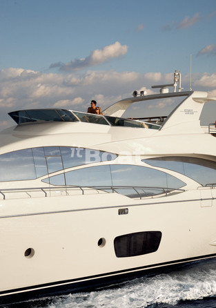 Azimut 95