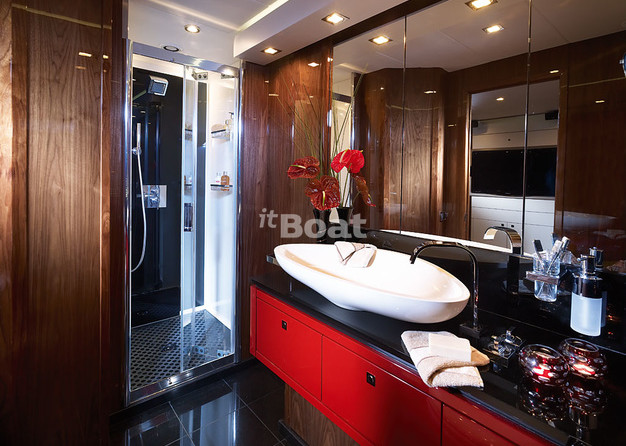 Sunseeker 84 Predator
