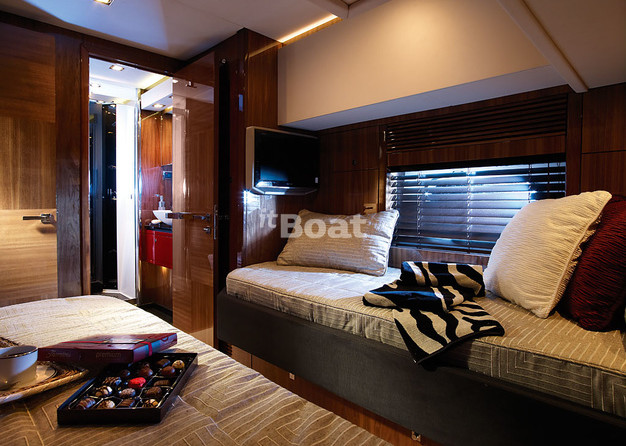 Sunseeker 84 Predator
