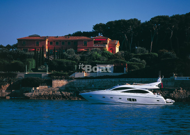 Sunseeker 70 Manhattan