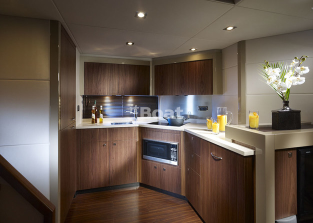 Sunseeker 60 Predator