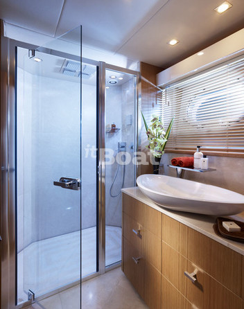 Sunseeker 130 Predator