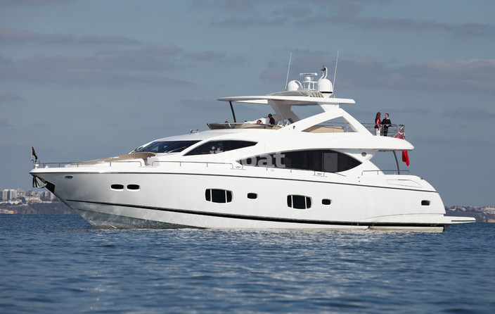 Sunseeker 88 Yacht