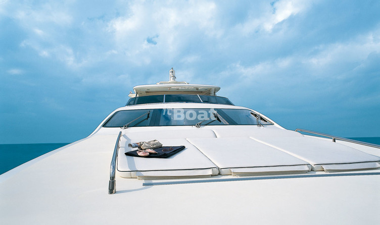 Azimut Grande 116