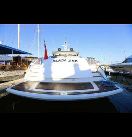 Sunseeker Predator 82
