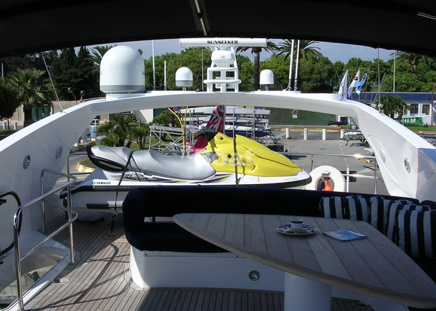 Sunseeker 82 Yacht