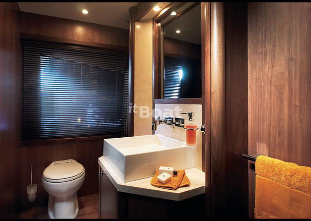 Sunseeker 40M Yacht