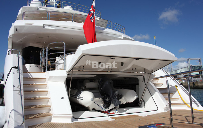 Sunseeker 40M Yacht