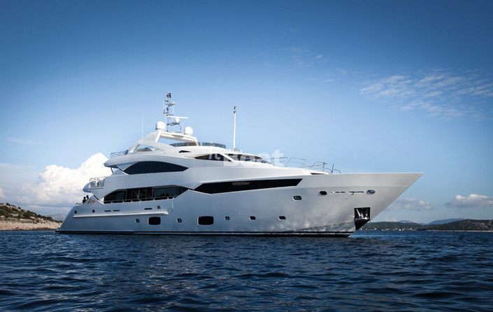 Sunseeker 40M Yacht