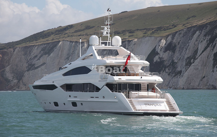 Sunseeker 40M Yacht