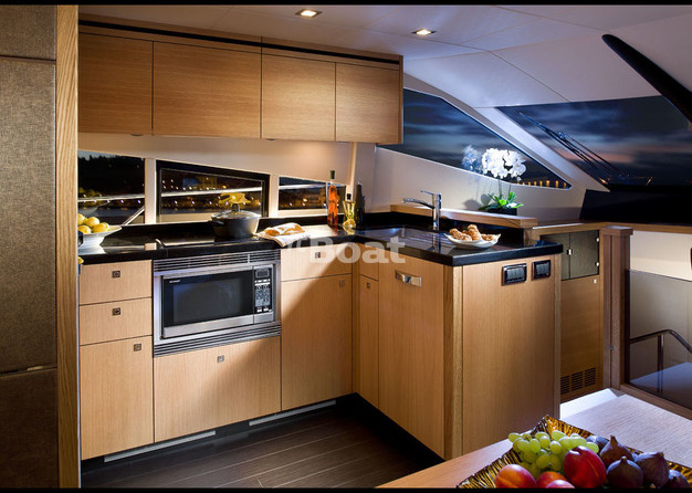 Sunseeker 63 Manhattan