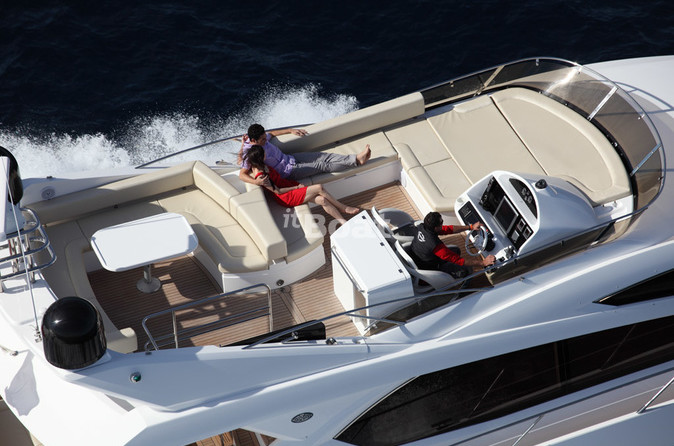Sunseeker 63 Manhattan