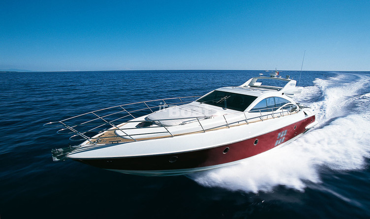 Azimut 68S