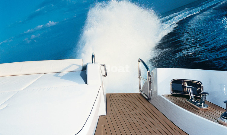 Azimut 86S