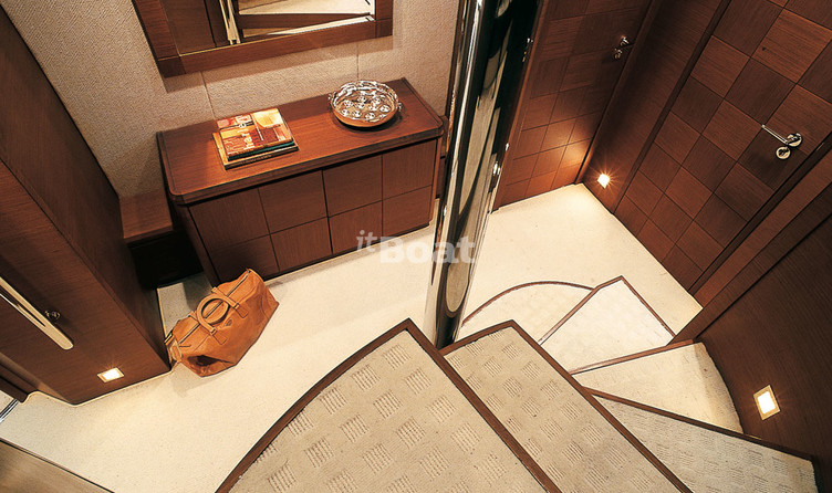 Azimut Grande 105
