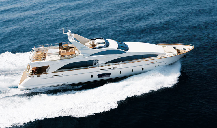 Azimut Grande 105