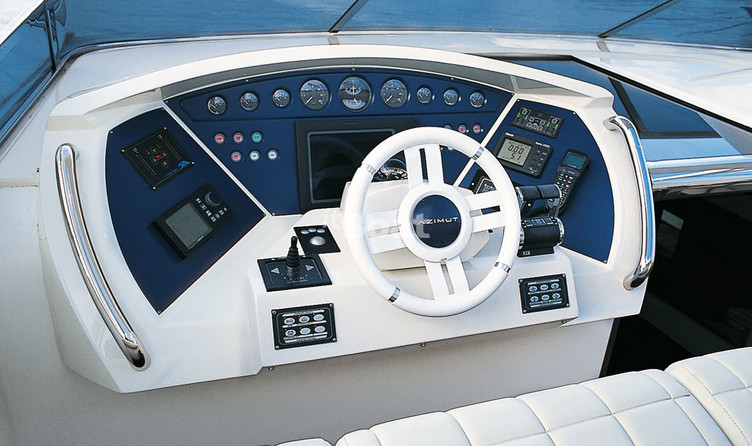 Azimut Grande 105