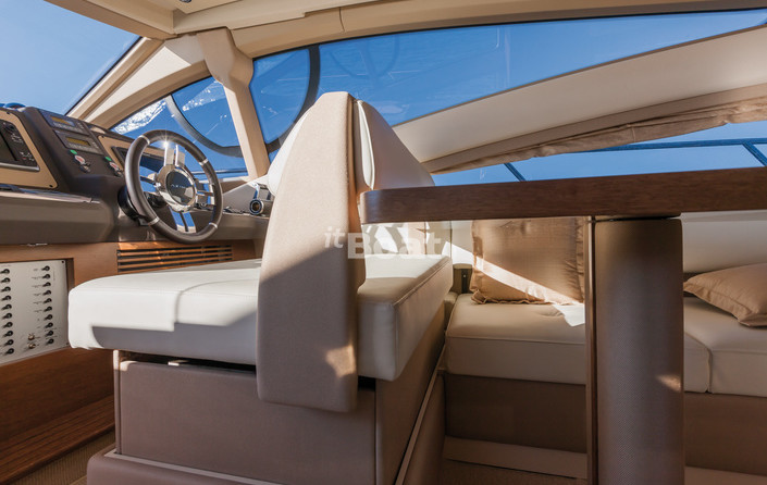Azimut 54