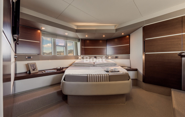 Azimut 54