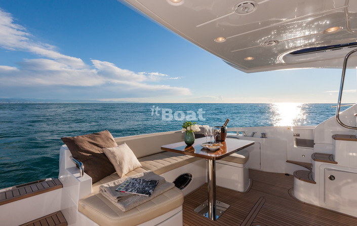 Azimut 54