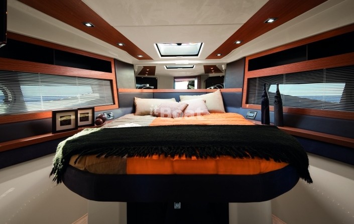 Azimut Atlantis 38