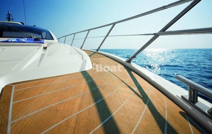 Azimut Atlantis 44